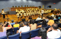 CÂMARA REALIZA LANÇAMENTO DO CD “VAMOS CANTAR?”