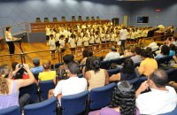 CÂMARA REALIZA LANÇAMENTO DO CD “VAMOS CANTAR?”