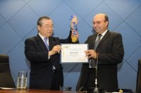 Reunião solene homenageia Soka Gakkai Internacional