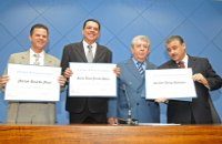 Diploma de Mérito Jurídico foi entregue em reunião solene