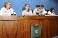 Parlamento Jovem aprova 10 projetos de lei