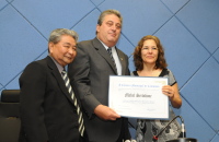 SOLENE ENTREGA DIPLOMAS DE MÉRITO EDUCACIONAL