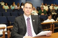 Projeto de vacinação em massa de servidores é aprovado