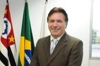 Aurélio dá pontapé inicial para mudança no regimento