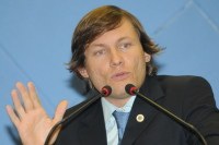 Câmara em Debate discute a relação dos médicos com a indústria farmacêutica