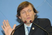Câmara em Debate discute a relação dos médicos com a indústria farmacêutica
