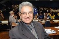 CEI dos Camelôs entrega relatório final
