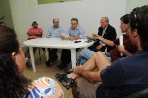 Comissão de Vereadores se reúne com servidores municipais   