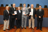 Empresas recebem  selo Empresa Amiga do Aprendiz