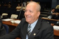 Hospitais que atendem ao SUS poderão ficar isentos de TFA