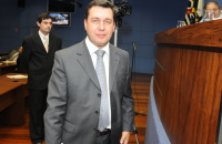 Prefeito sanciona lei de meia entrada para professores