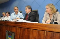 Prefeitura prevê reajuste de 5% aos servidores só em 2010