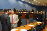 Projeto que altera Regimento Interno tem votação adiada 