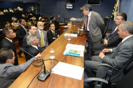 Câmara adia votação de seis dos 15 projetos da pauta