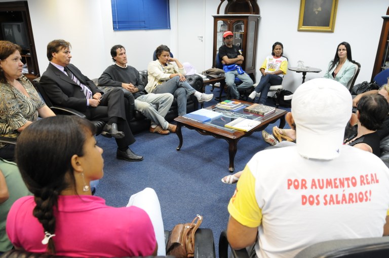 Sindicato recorre a Câmara para solucionar impasse da greve