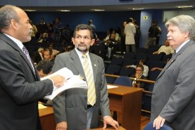 Aprovado projeto que orienta idosos sobre viagens interestaduais gratuitas