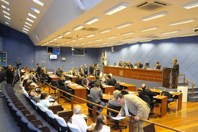 Aprovado convênio com Estado para construção de escolas