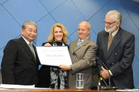 Câmara entrega Diploma a profissionais da Saúde