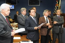 Com 13 emendas, Câmara aprova regulamentação do motofrete