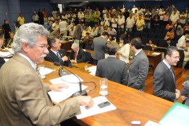 Comissão da Câmara participa de reunião na Prefeitura