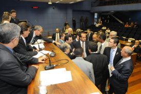 Pauta de 2ª feira (06/12) da Câmara