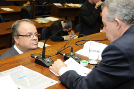 Programa de Acuidade Auditiva passa em 1ª votação 
