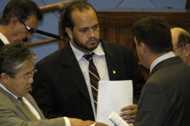 Projeto determina a colocação de cartaz sobre pedofilia em ônibus