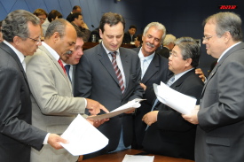 Aprovado projeto que disciplina o replantio de árvores