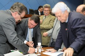Projeto estabelece controle ambiental para revendedores de carvão vegetal
