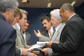 Projeto que muda taxa do ISSQN passa em 1ª votação