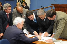 Resultado da votação desta 4ª feira (09/06) da Câmara