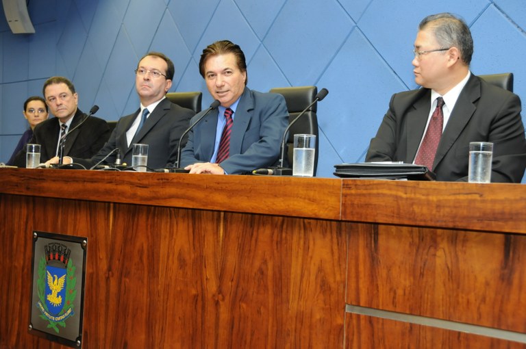 Seminário na Câmara discute “Os Desafios da Adolescência na Escola”