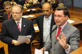 Vereador quer “Ficha Limpa” para funcionários públicos