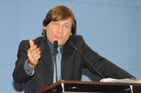 Vereadores mantém veto a projeto dos preservativos 
