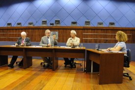 Em novo horário, "Câmara em Debate" discute Planos de Saúde