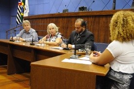 "Câmara em Debate" discute combate formas de combate a pedofilia