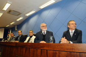 Câmara homenageia jornalistas