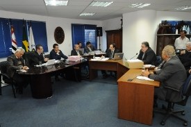 Comissão Processante vai ouvir três da defesa do prefeito nesta 2ª