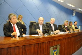 Comissão realiza nova reunião para cobrar solução para o problema dos embargos de obras