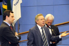 Decisão do prefeito de retirar projetos das macrozonas recebe apoio da Câmara