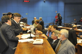 Pauta desta quarta-feira (28/09) tem oito projetos
