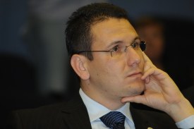Projeto proíbe serpentina metalizada em Campinas