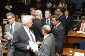 Resultado da votação da 45ª sessão da Câmara