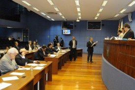 Resultado da votação desta segunda-feira da sessão da Câmara
