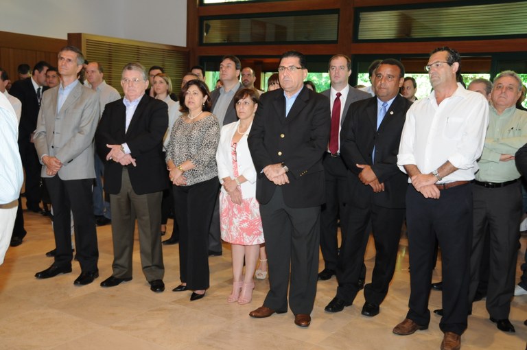 Vereador representa a Câmara no lançamento do Salão do Imóvel 