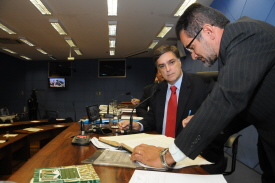 Vereador Zé Cunhado toma posse na Câmara