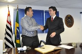 Vereadores Eliel e Zé Cunhado assumem vaga na Câmara