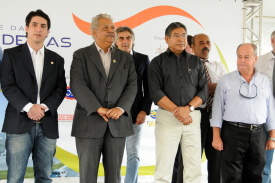 Vereadores participam do início das obras de shopping no Campo Grande