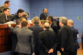 Câmara mantém salário sem reajuste para a próxima legislatura