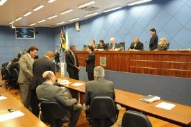 Câmara monta esquema especial para eleição indireta